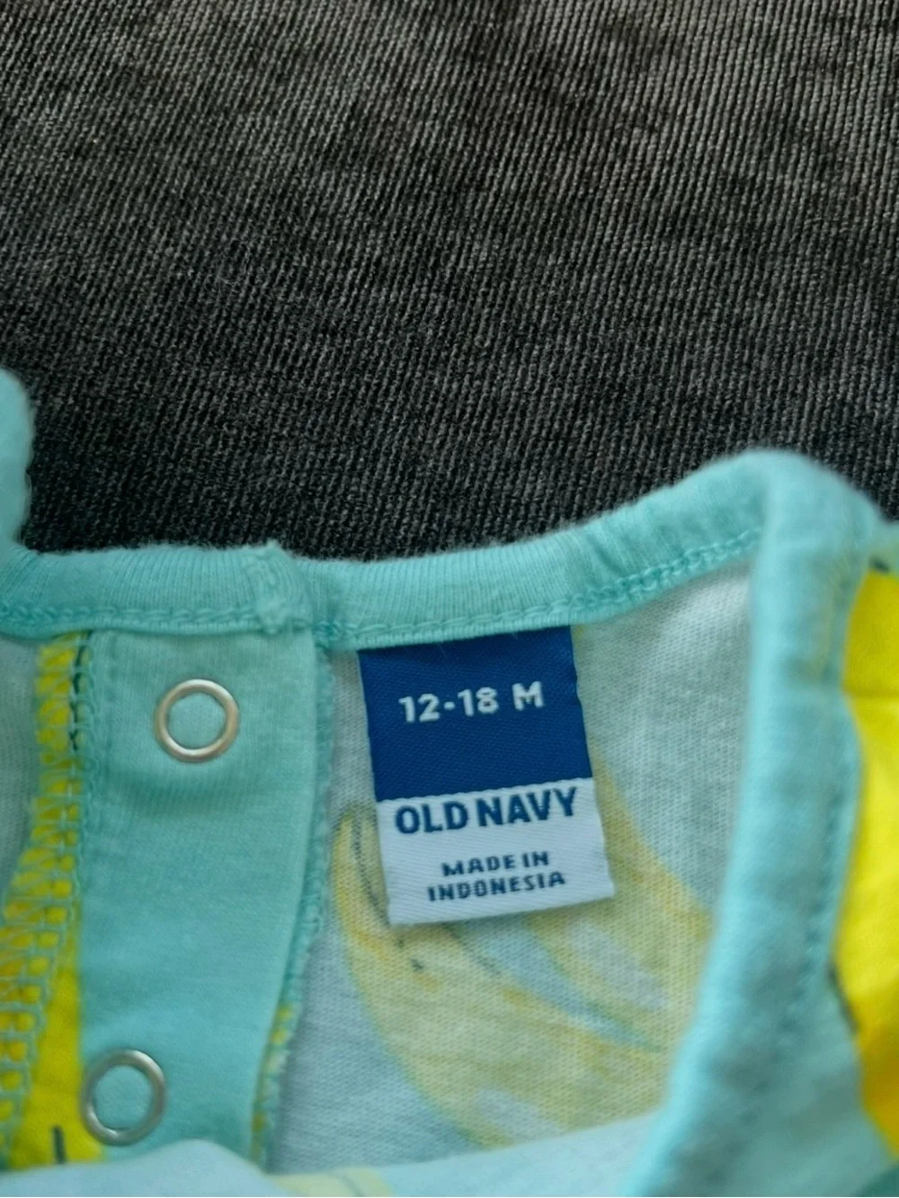 Old Navy Baby Girls Banana Print Ruffle Sleeve Bubble Size 12-18 Months